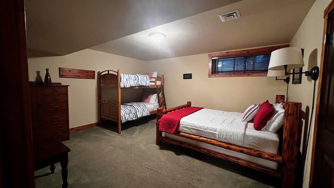 Photo of Bedroom in Marion