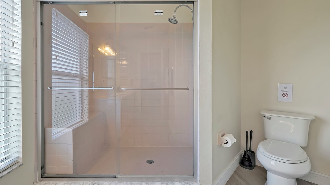 Photo of Bathroom in Davenport