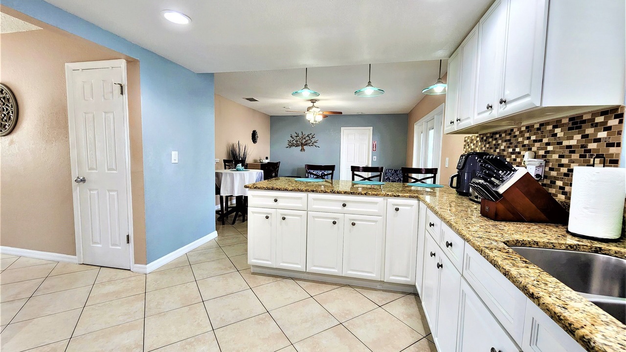 Photo of Kitchen in Bay Crest Park