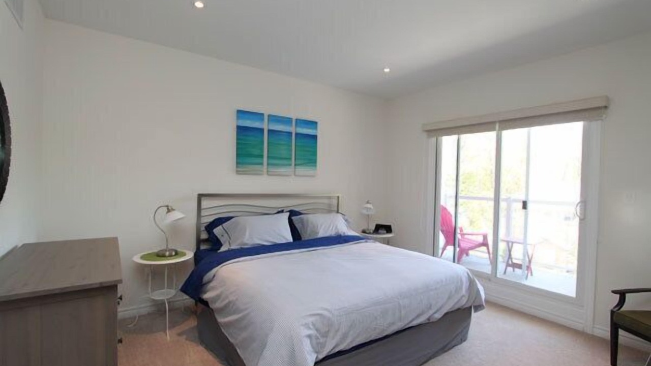 Photo of Bedroom in Wasaga Beach
