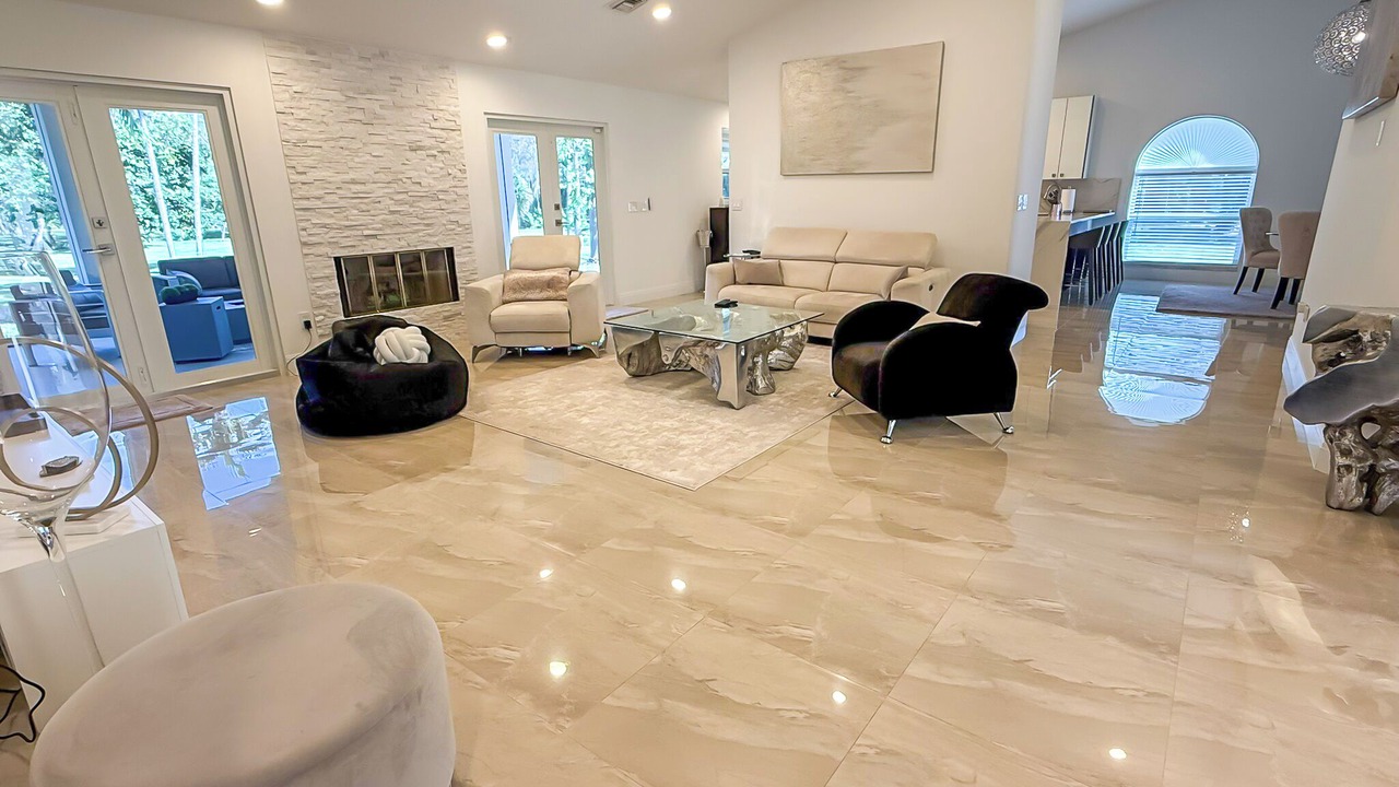 Photo of Livingroom in Lake Worth