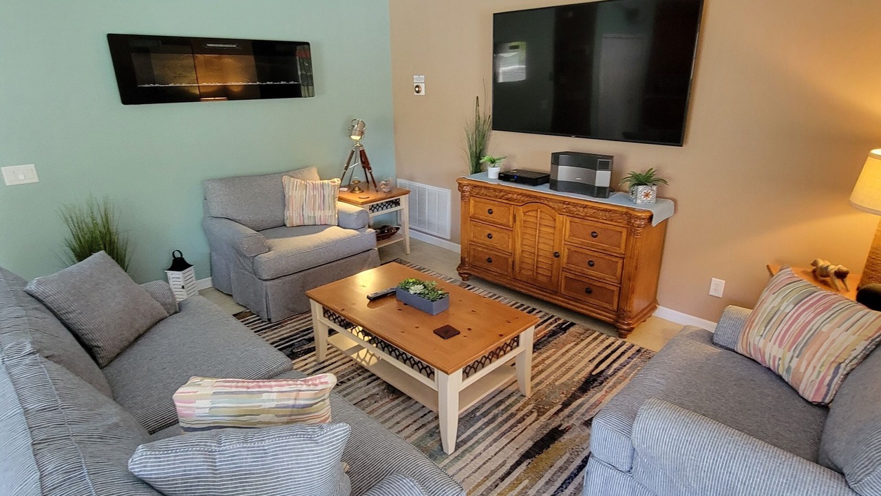 Photo of Livingroom in Watersong