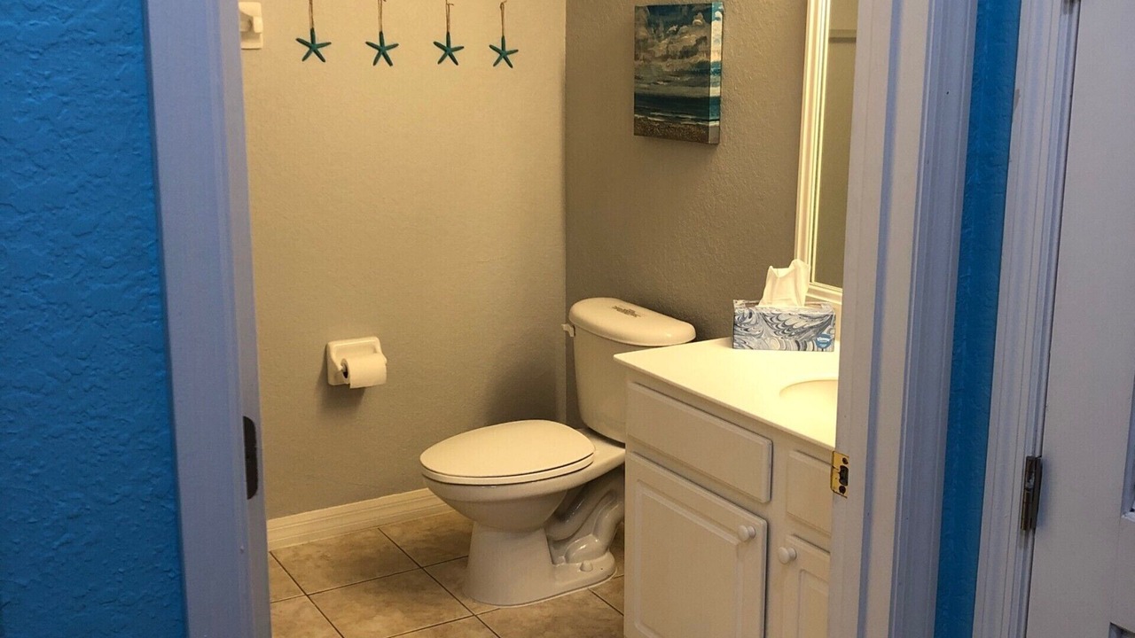 Photo of Bathroom in Bahama Bay
