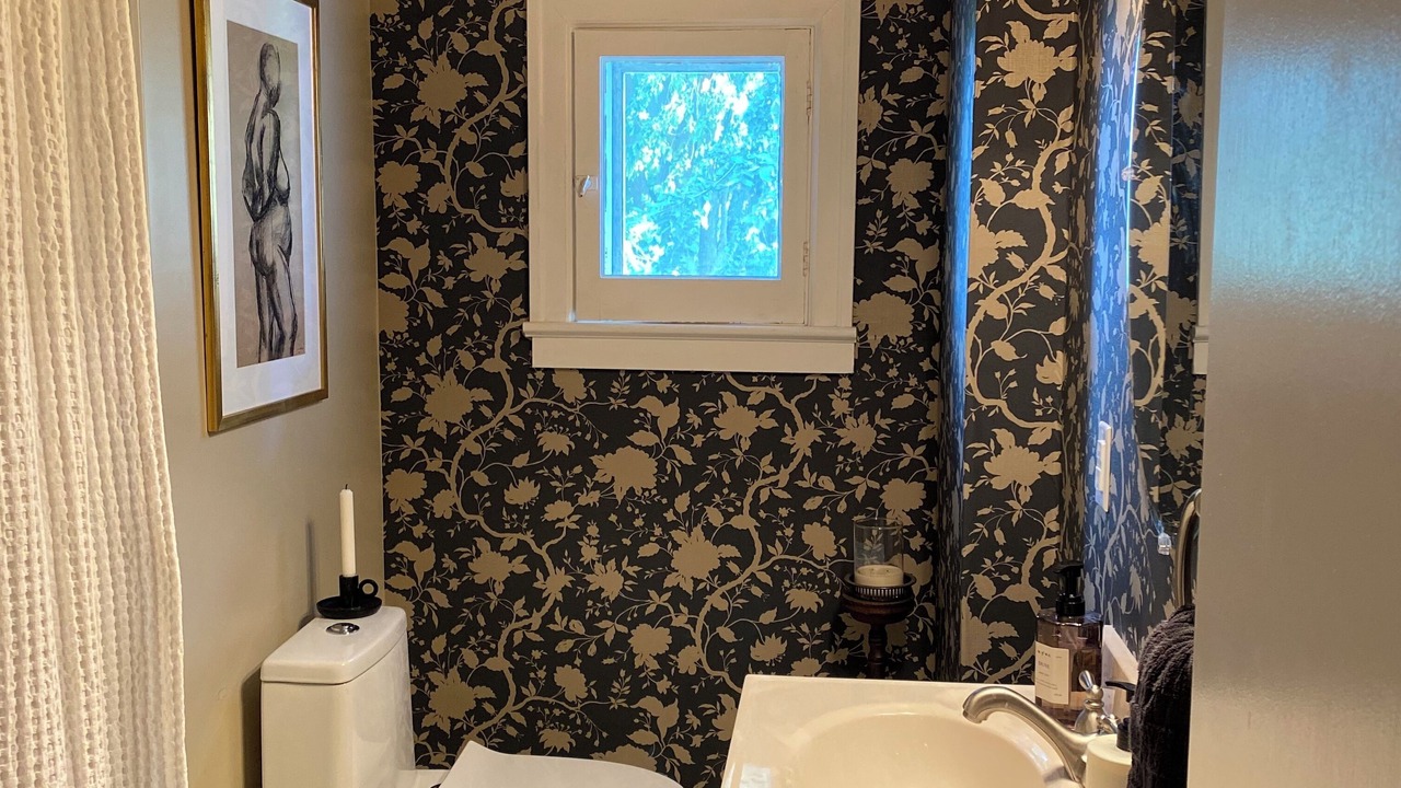 Photo of Bathroom in Adjala-Tosorontio