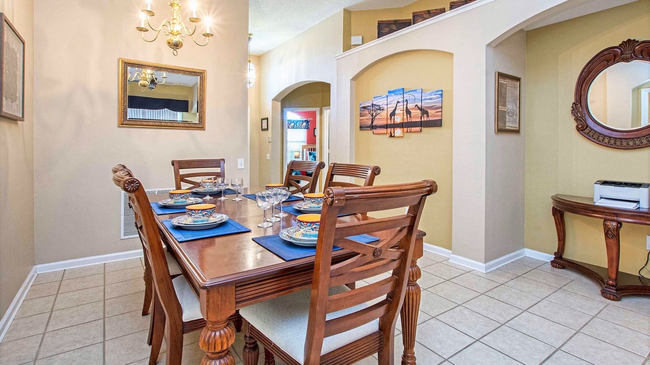 Photo of Bedroom in Windsor Palms