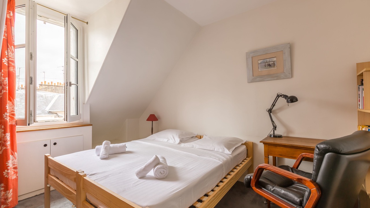Photo of Bedroom in Quartier du Gros-Caillou