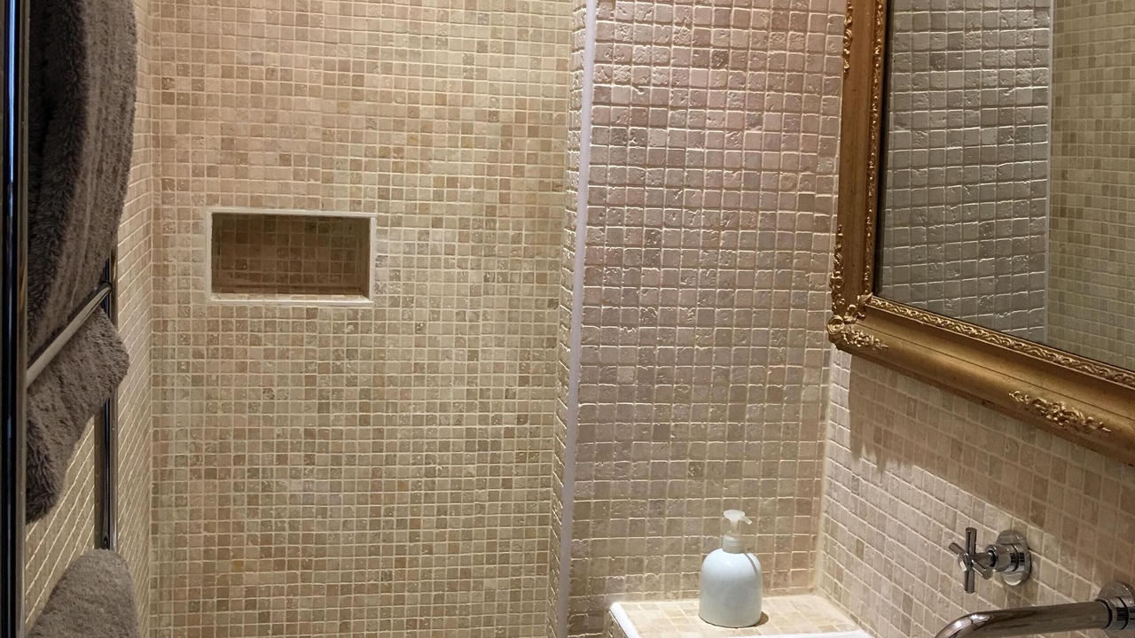 Photo of Bathroom in Montparnasse