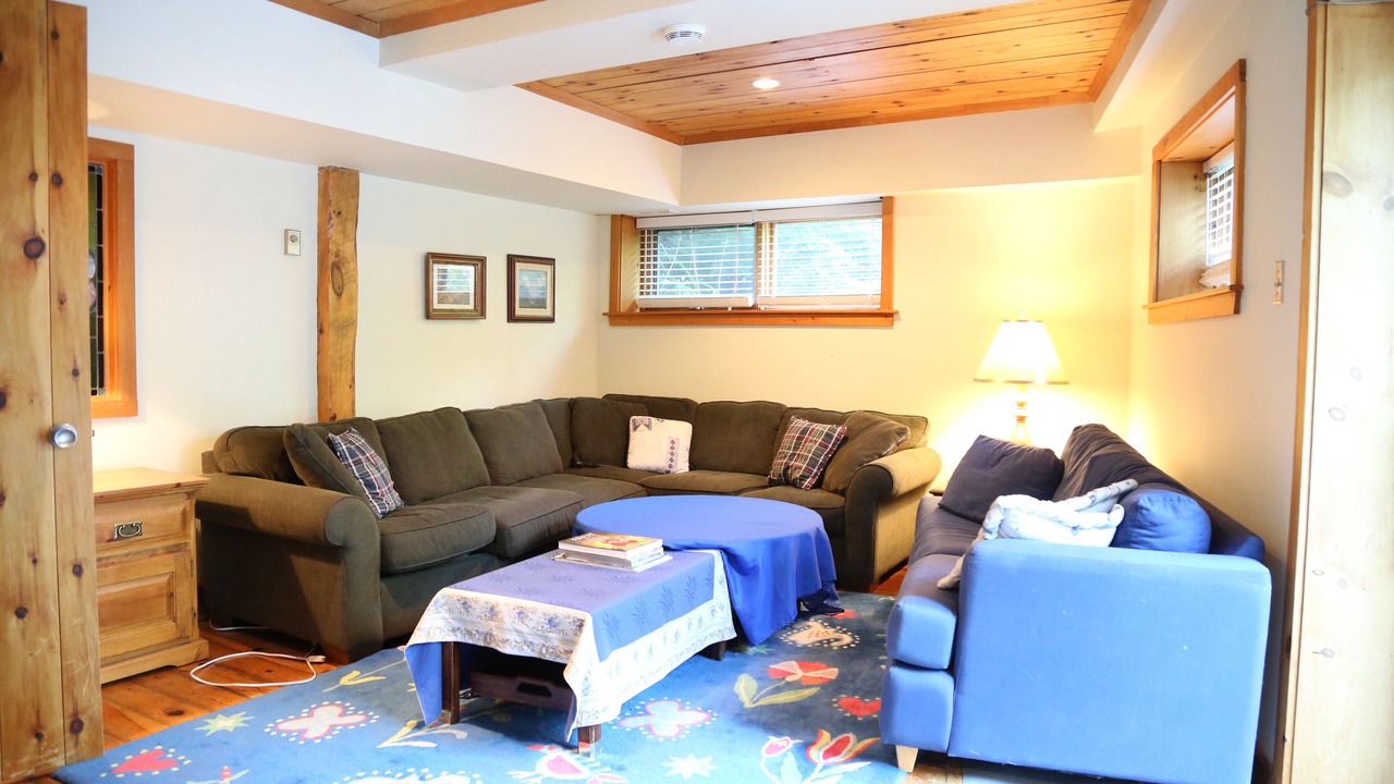 Photo of Livingroom in Markdale