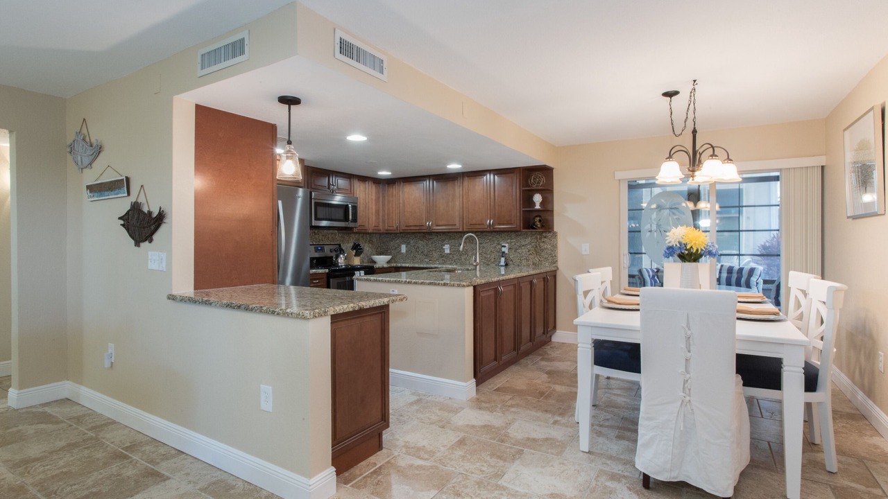 Photo of Bedroom in Madeira Beach