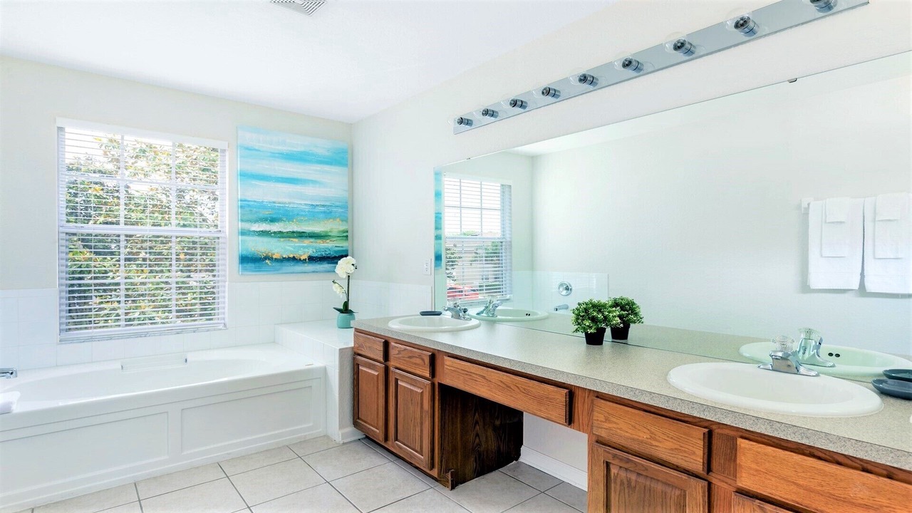 Photo of Bathroom in Windsor Hills