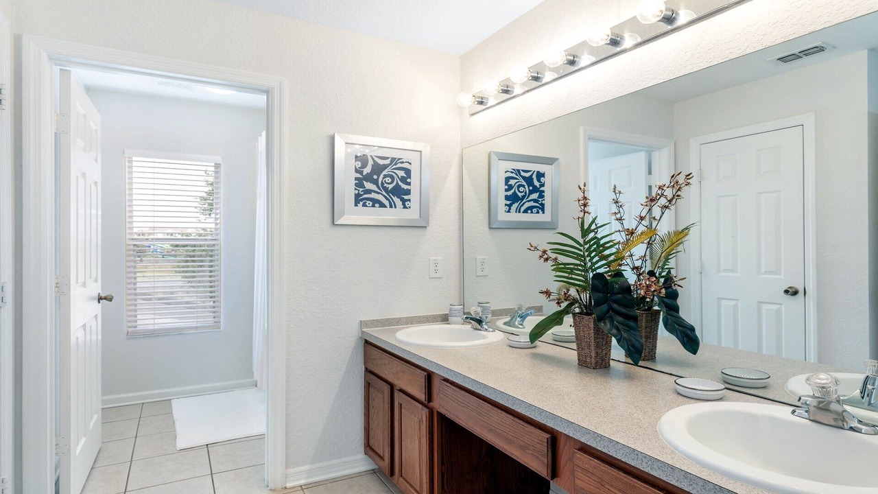 Photo of Bathroom in Windsor Hills