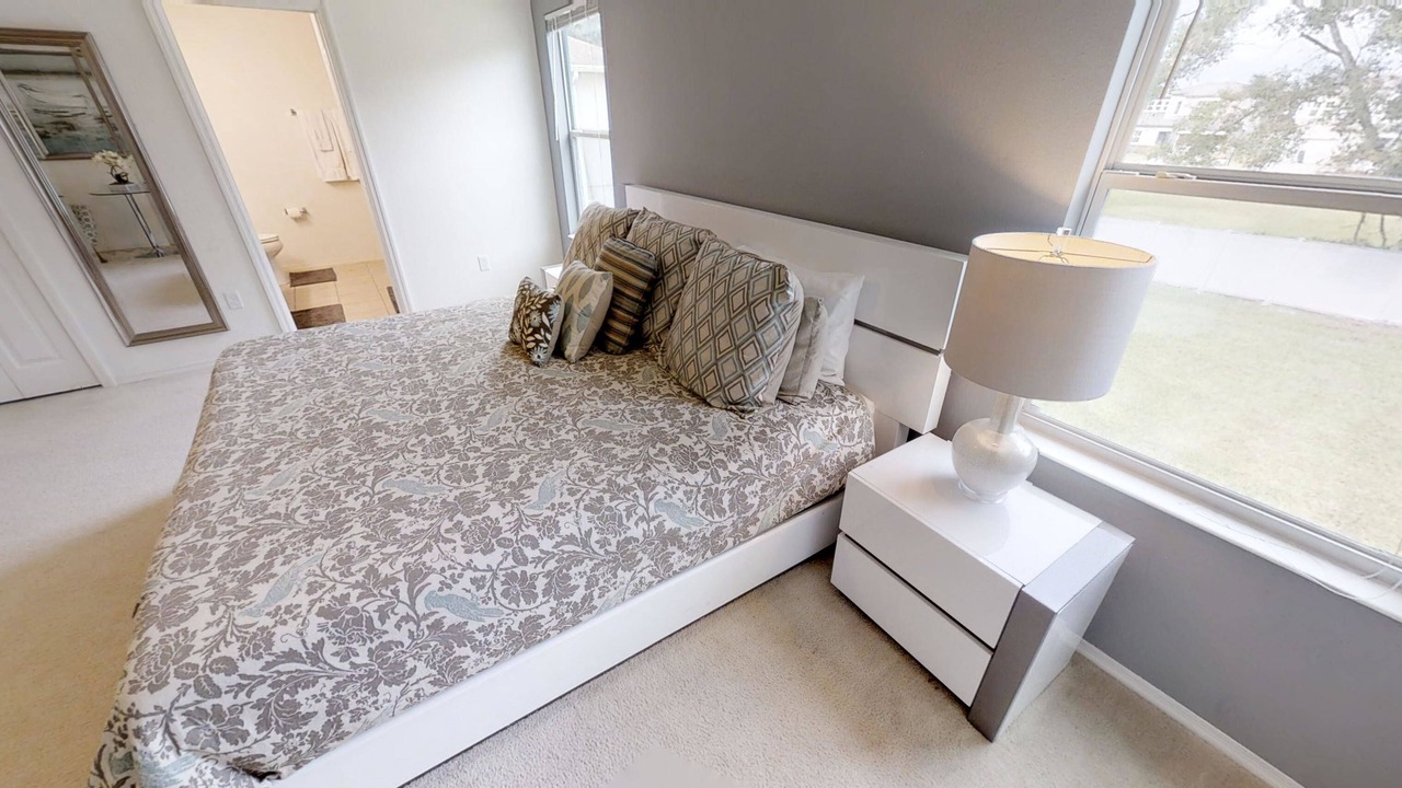 Photo of Bedroom in Crystal Cove