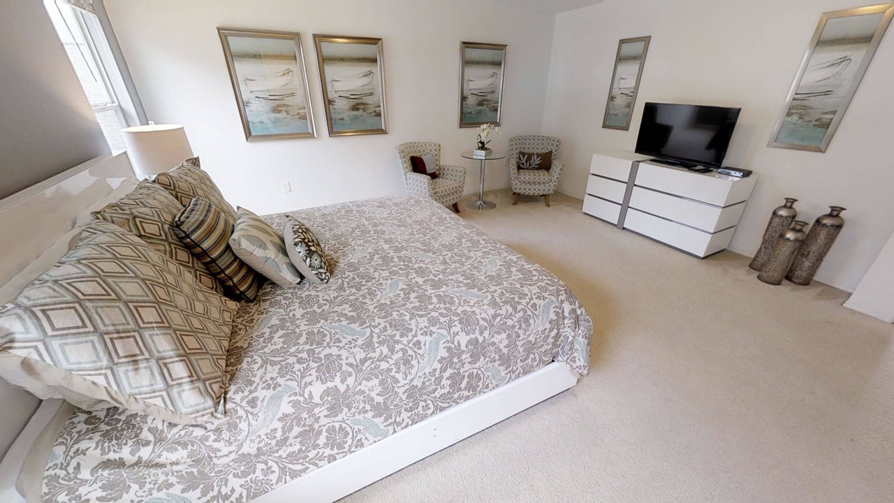 Photo of Bedroom in Crystal Cove