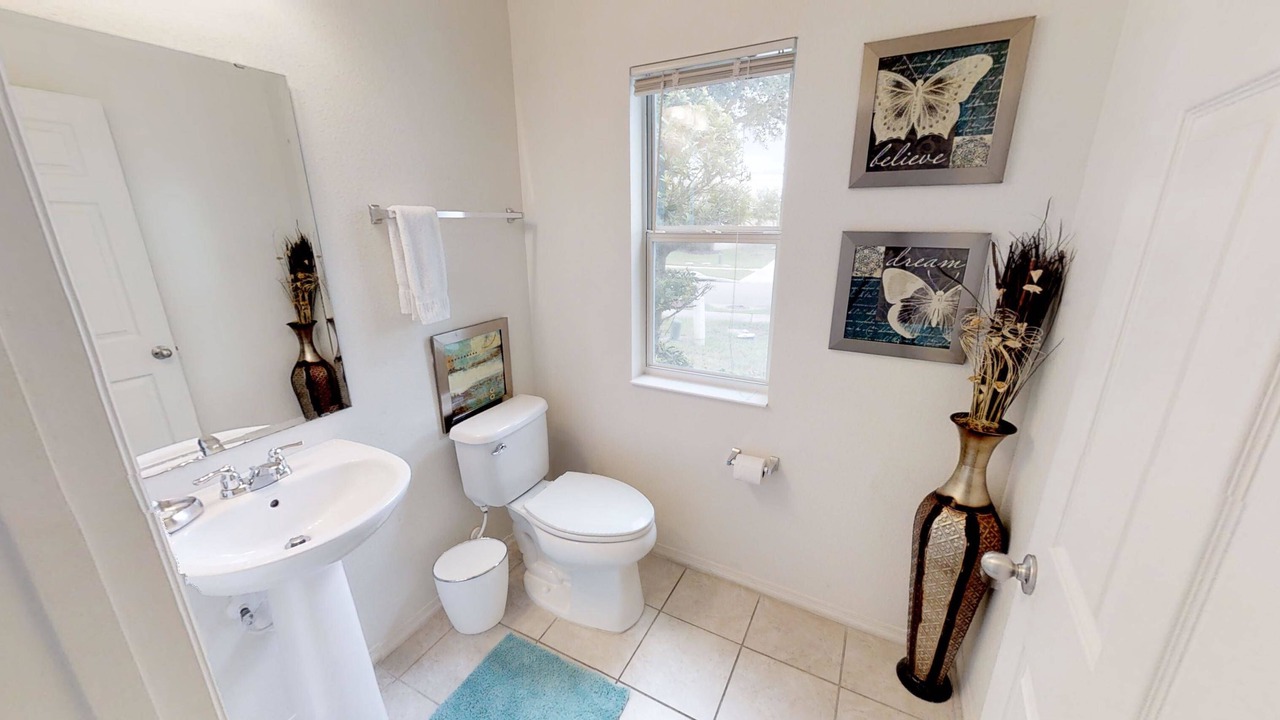 Photo of Bathroom in Crystal Cove
