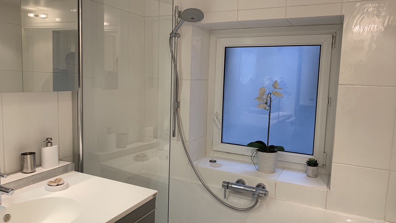 Photo of Bathroom in Sorbonne