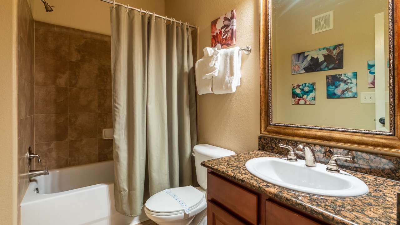 Photo of Bathroom in Regal Palms