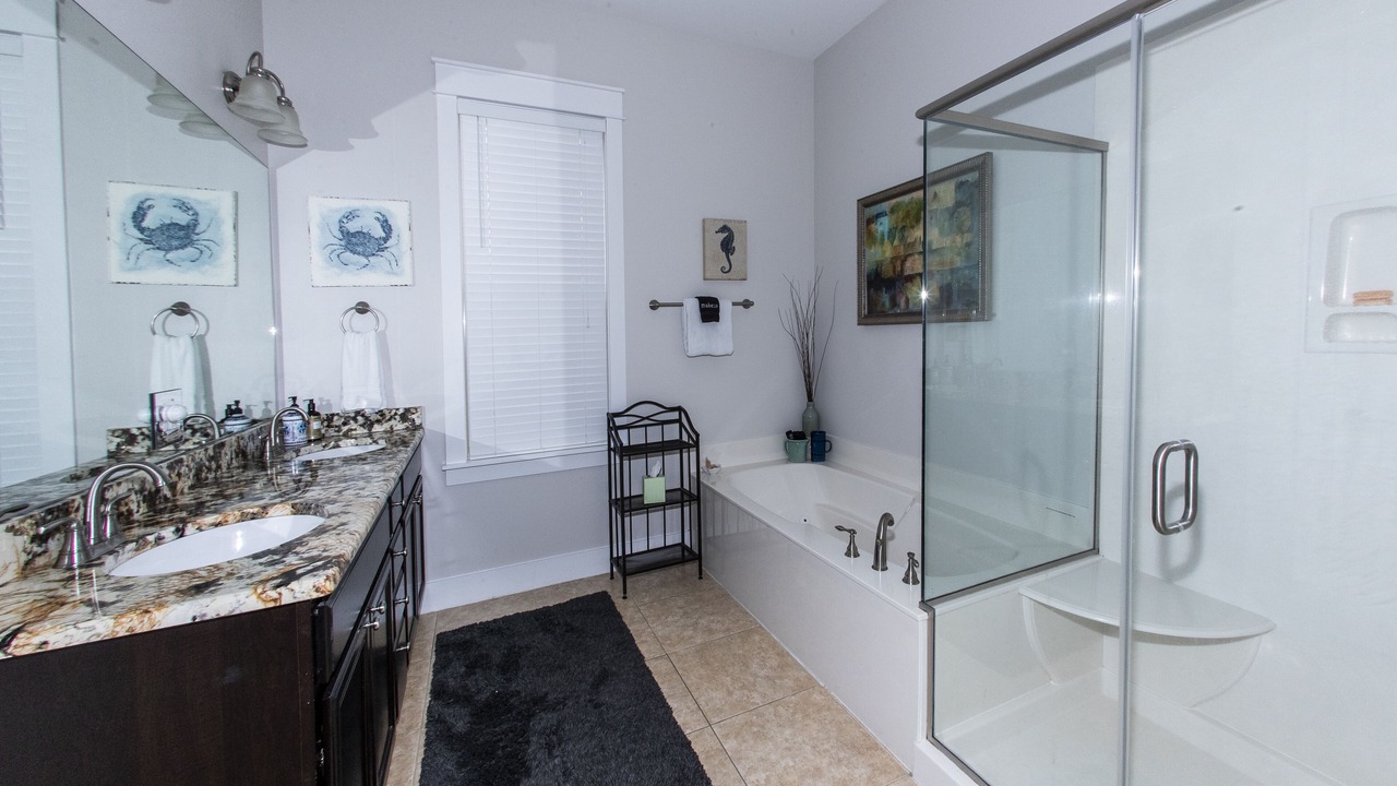 Photo of Bathroom in Santa Rosa Beach