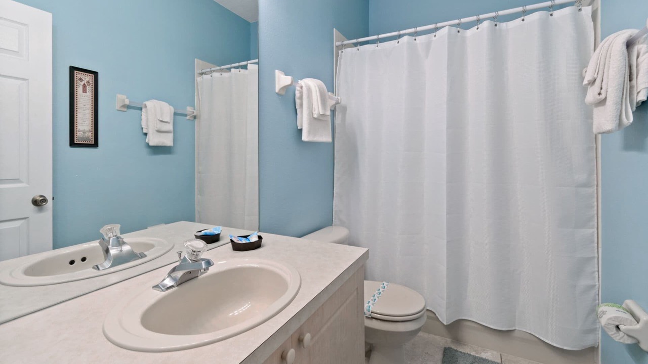 Photo of Bathroom in Windsor Palms