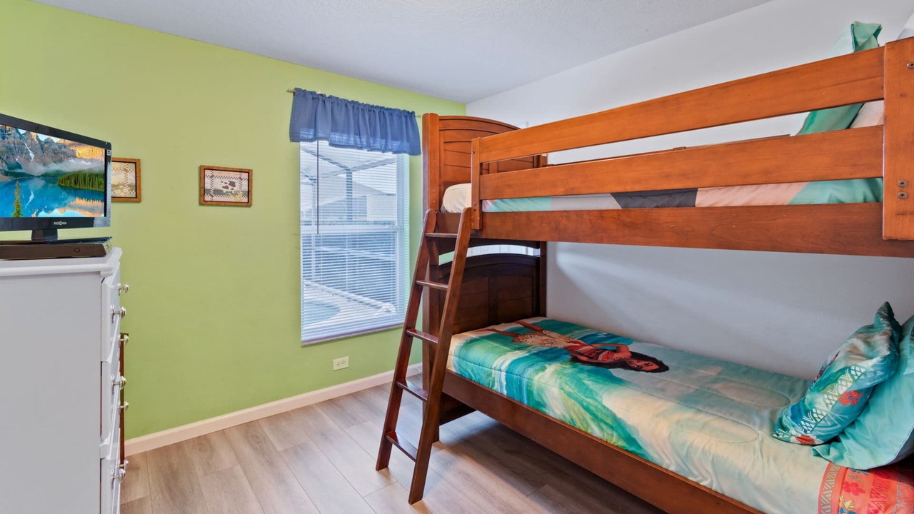 Photo of Bedroom in Windsor Palms