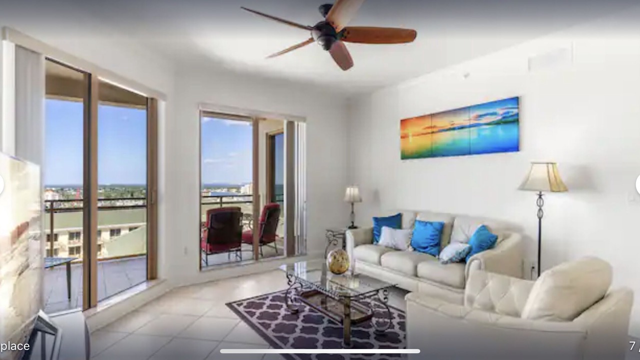 Photo of Livingroom in Clearwater Beach