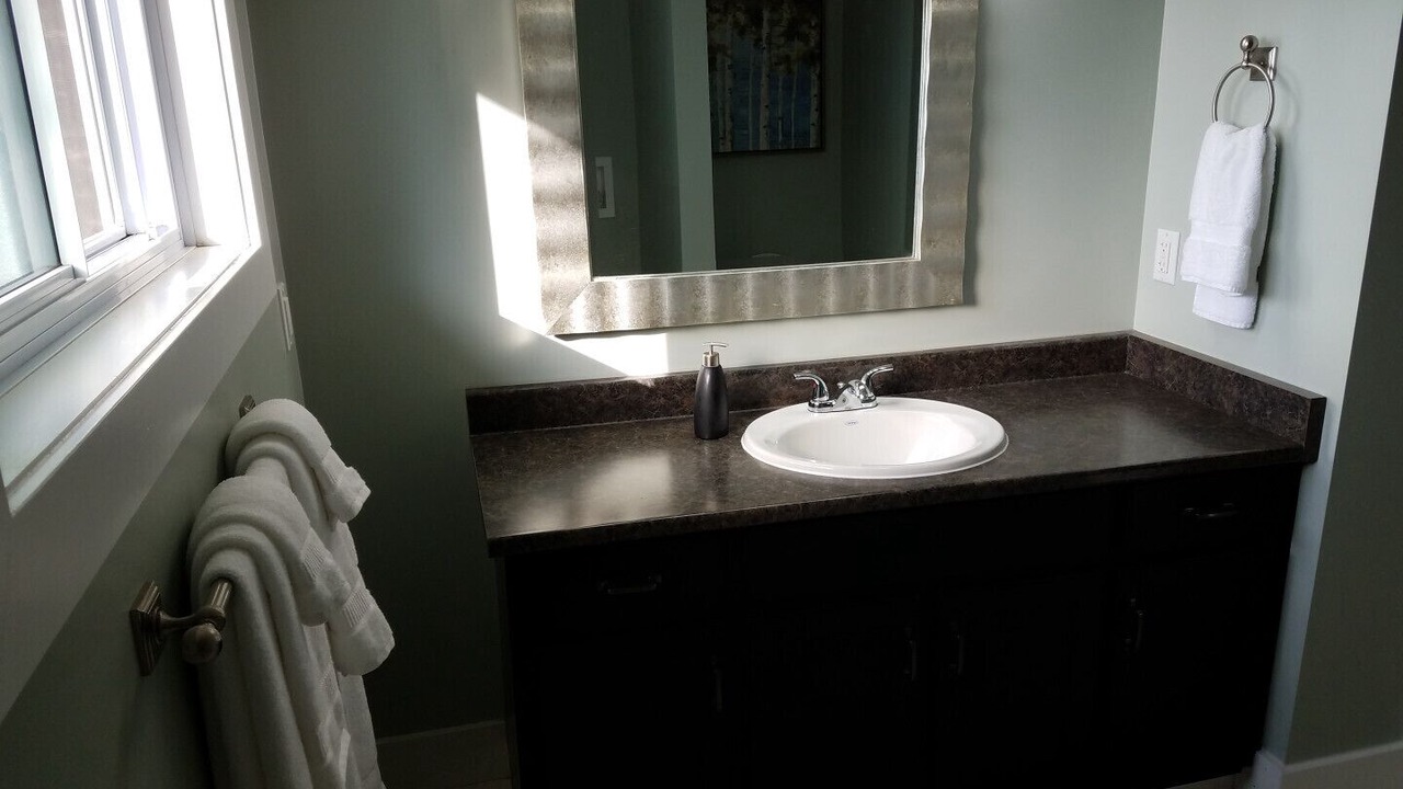 Photo of Bathroom in Carrying Place