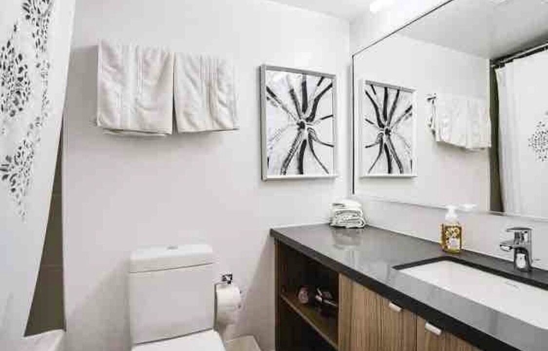 Photo of Bathroom in Bloor-Yorkville