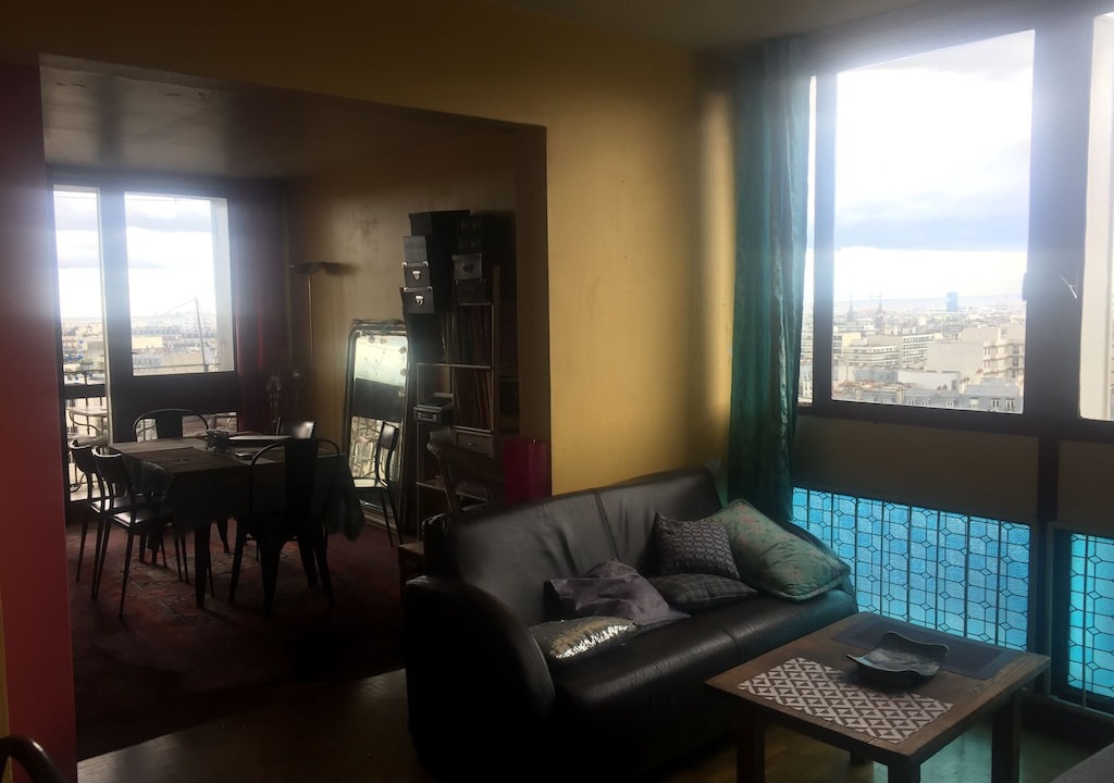 Photo of Livingroom in Belleville