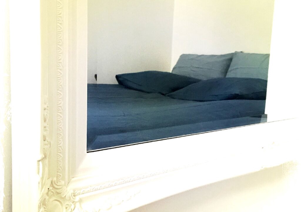 Photo of Bedroom in Prince–Marmottan