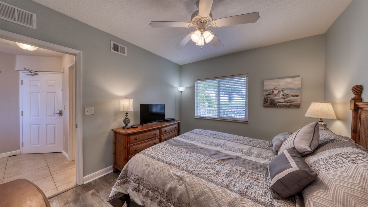 Photo of Bedroom in St. Petersburg - Clearwater