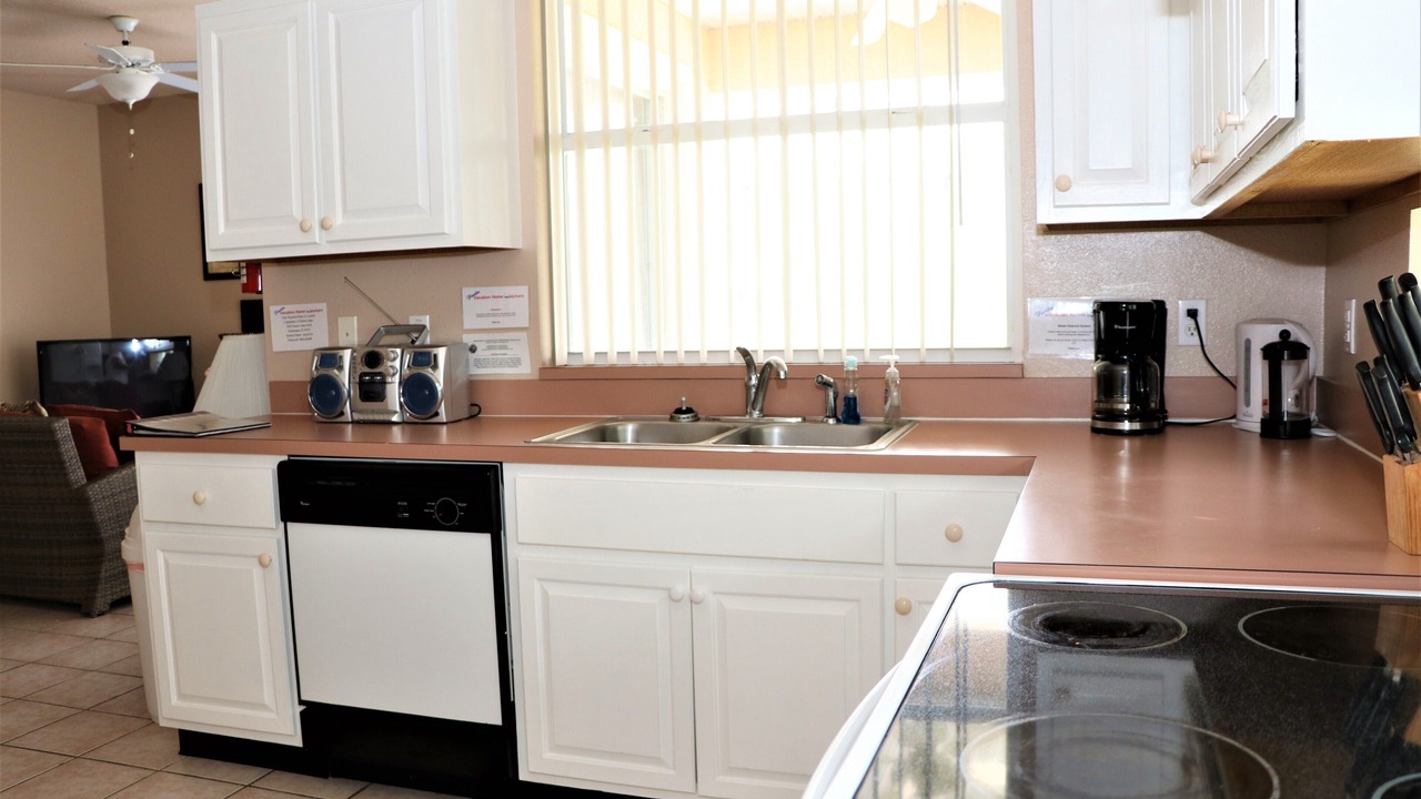 Photo of Kitchen in Sunset Lakes