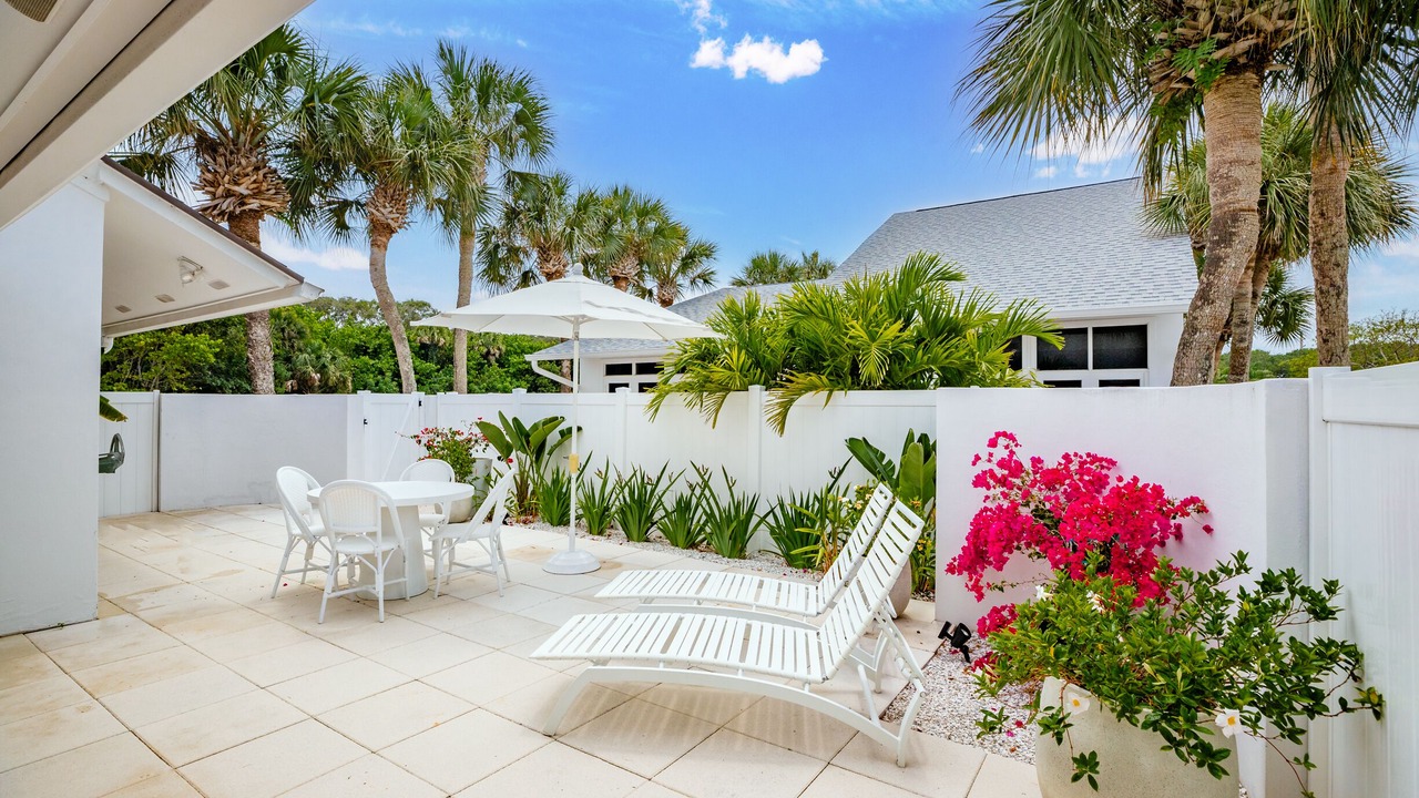 Photo of Outdoor in Indian River Shores