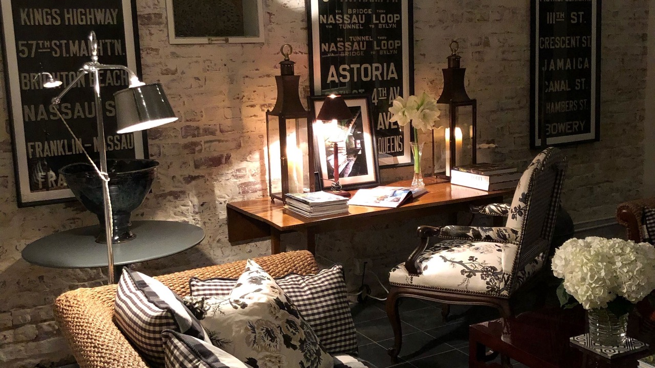 Photo of Livingroom in Lower Garden District