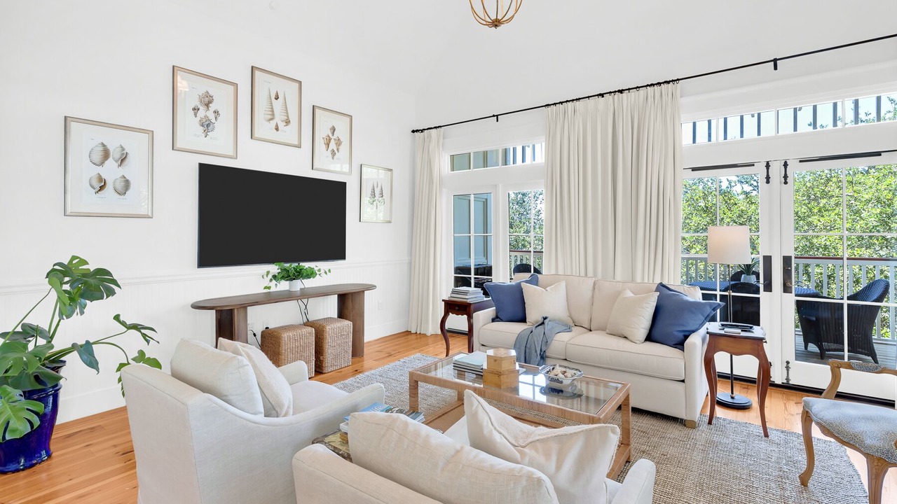 Photo of Livingroom in Beach District