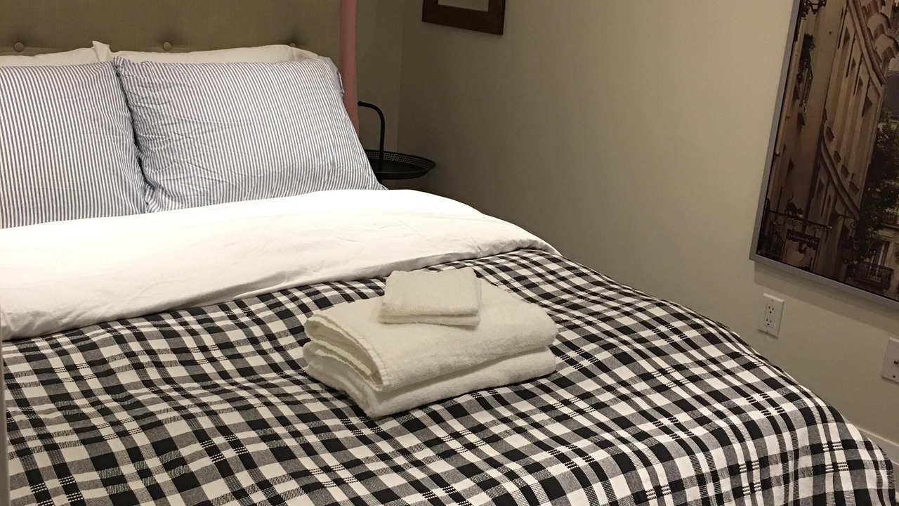 Photo of Bedroom in Trefann Court