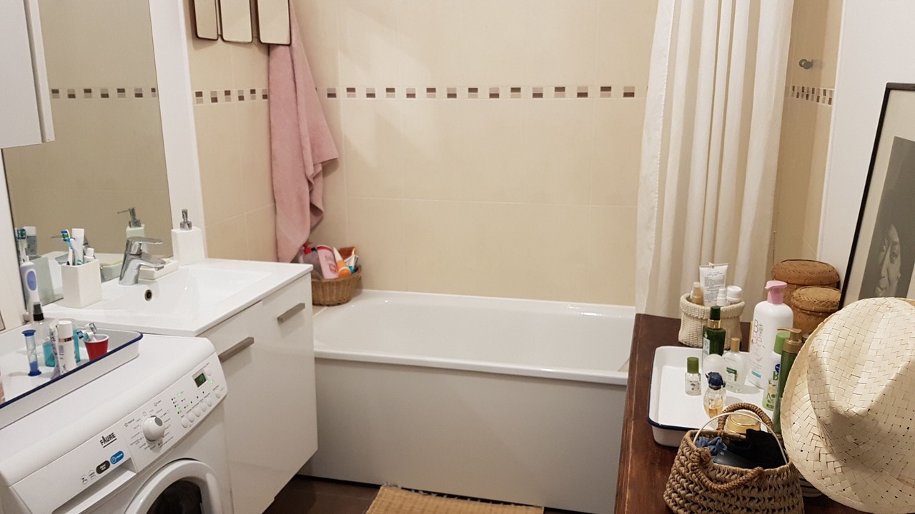 Photo of Bathroom in Pantin