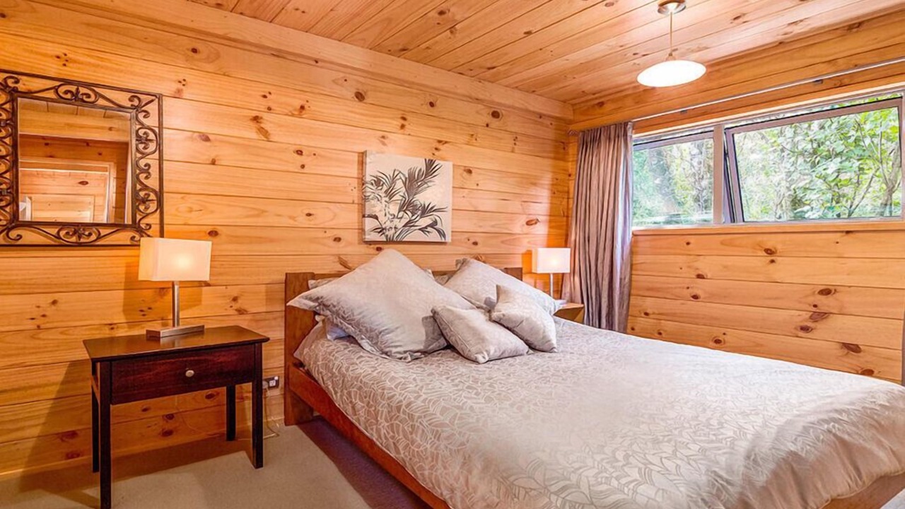 Photo of Bedroom in Lake Tarawera