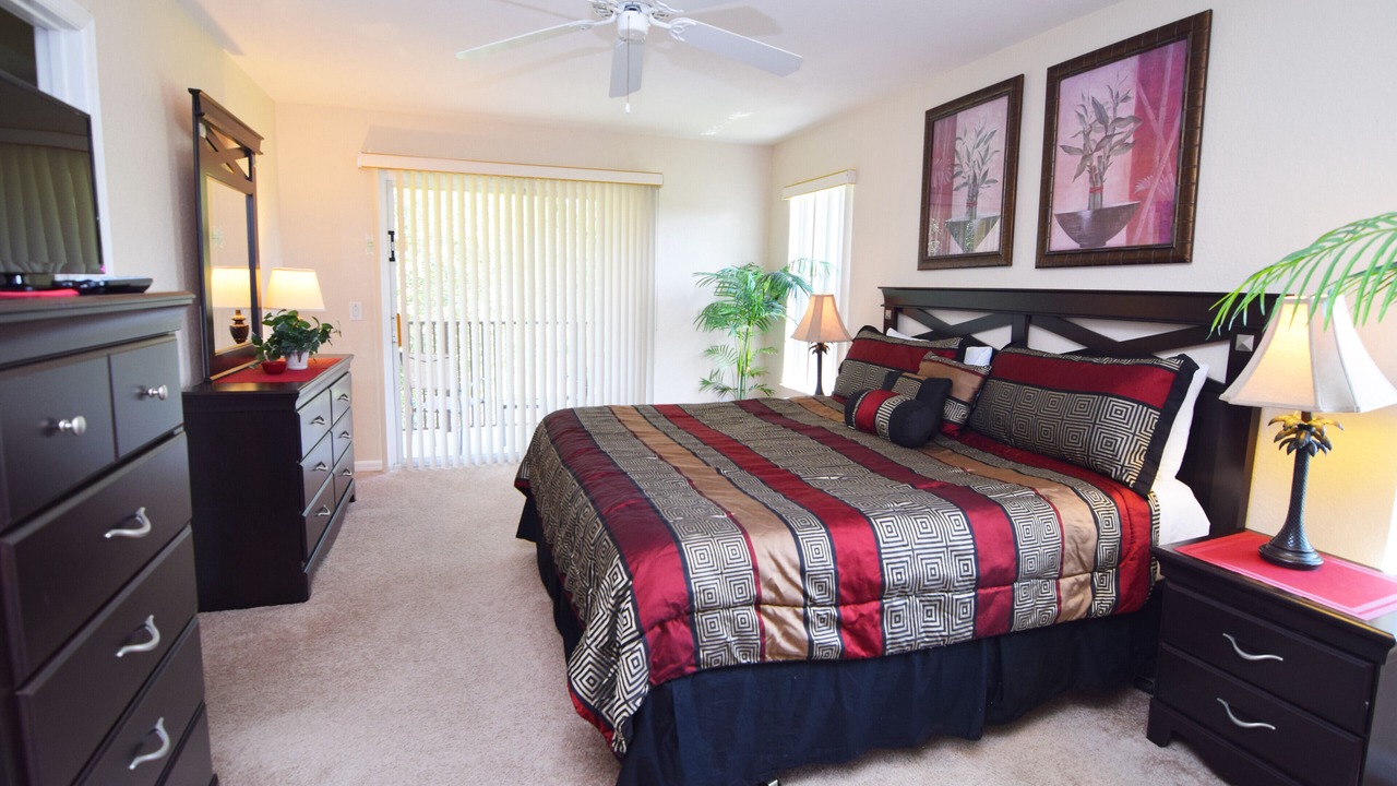 Photo of Bedroom in Regal Palms