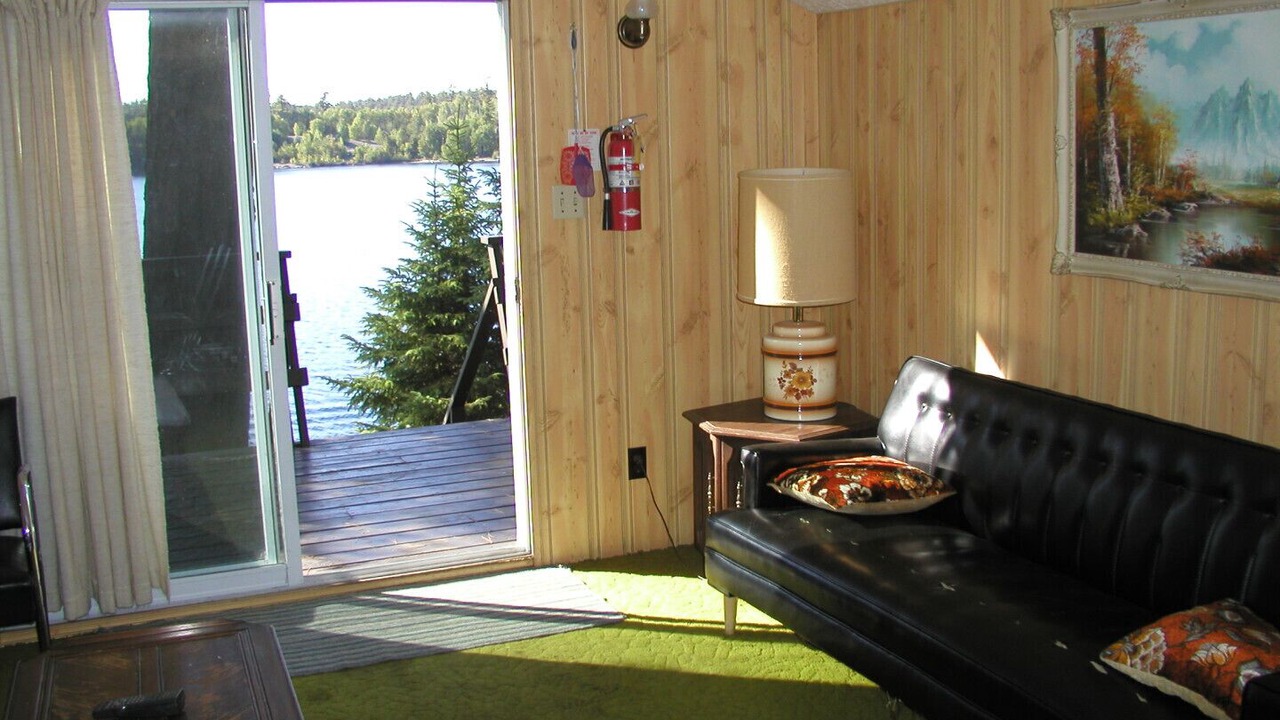 Photo of Livingroom in Temagami