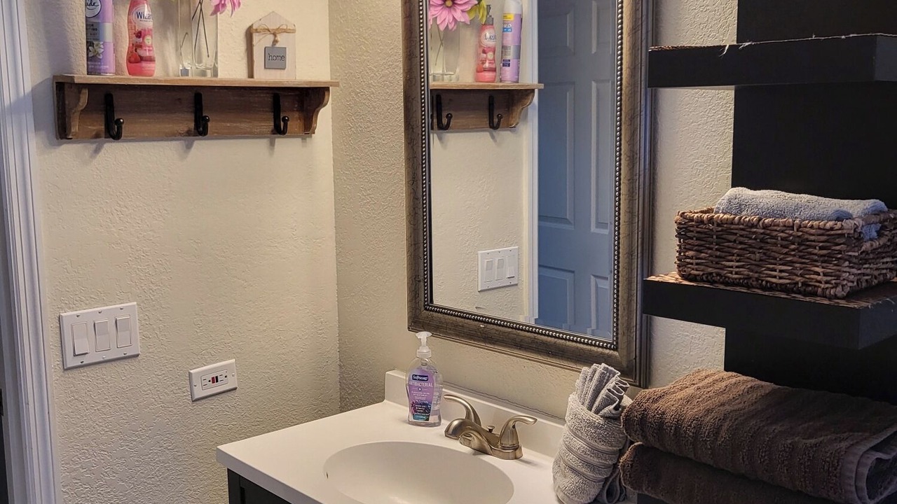 Photo of Bathroom in Limona Improvement