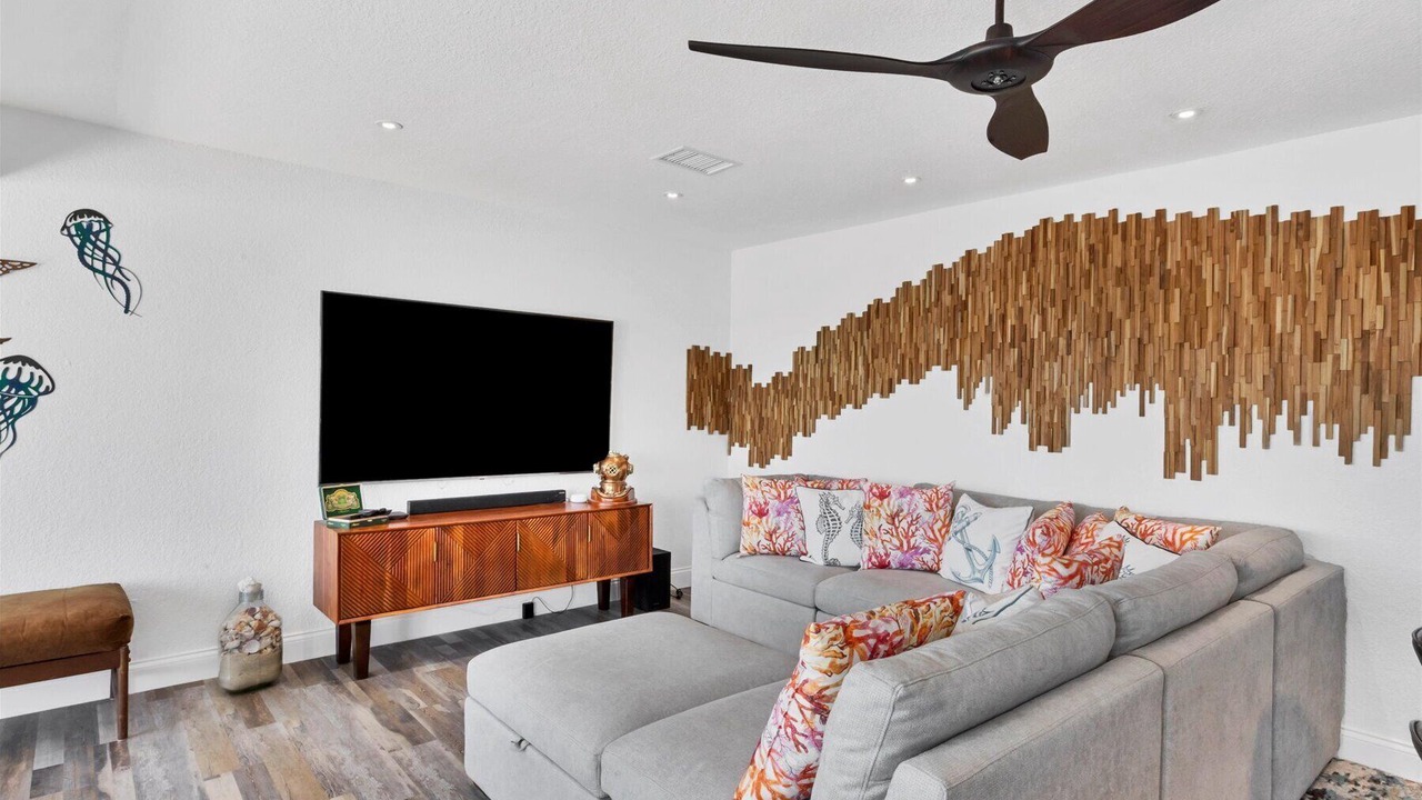 Photo of Livingroom in Cape Haze