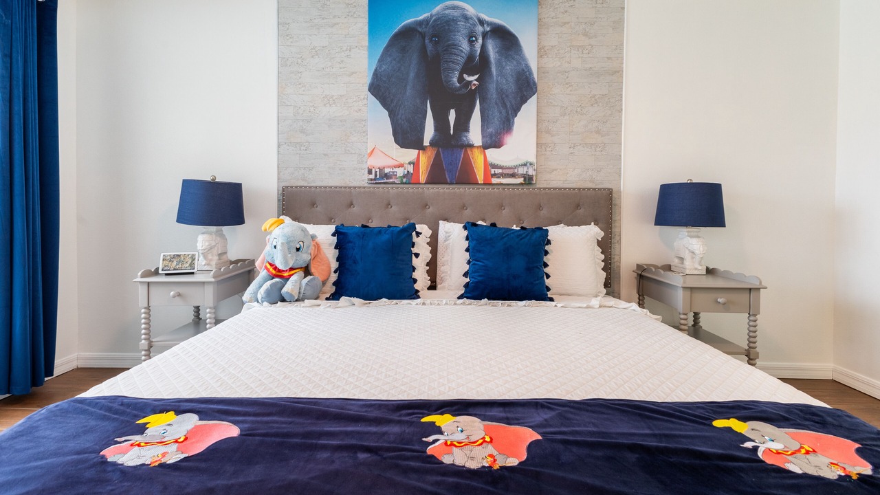 Photo of Bedroom in Lake Davenport Estates