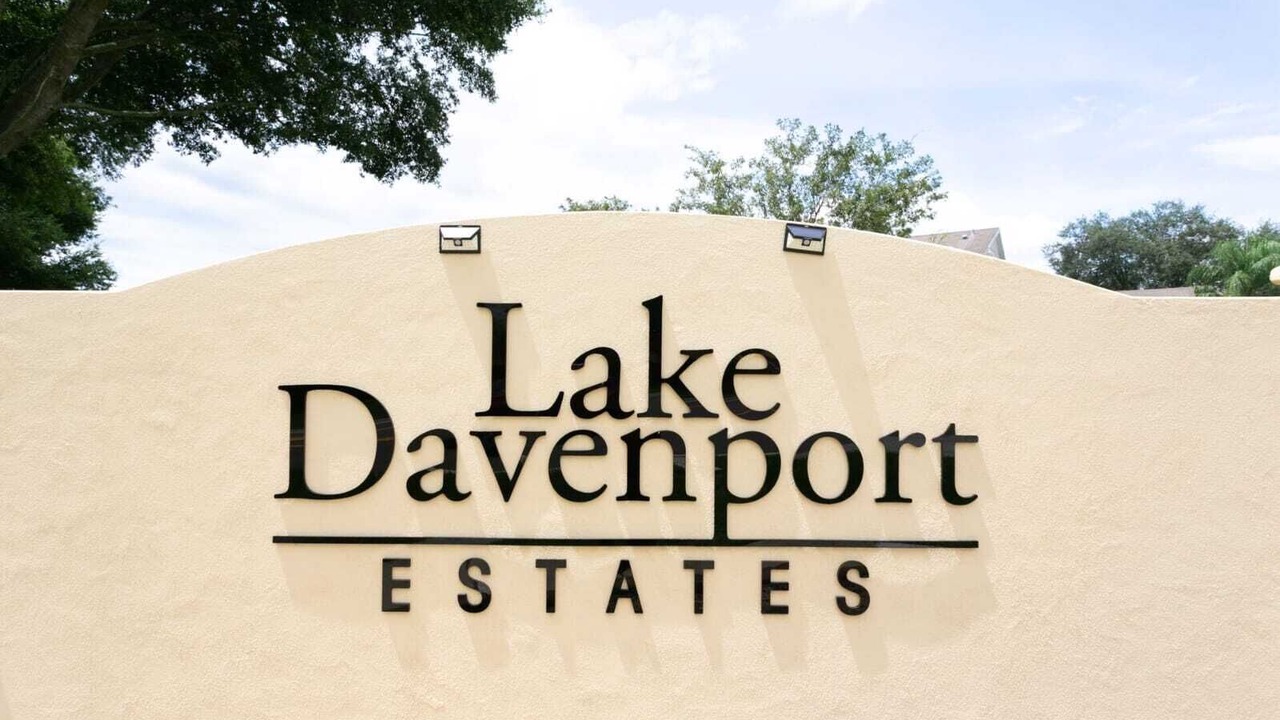 Photo of Outdoor in Lake Davenport Estates