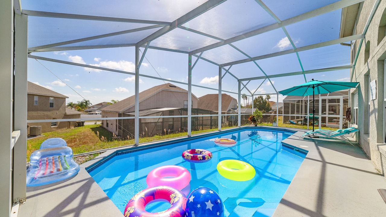 Photo of Outdoor in Lake Davenport Estates