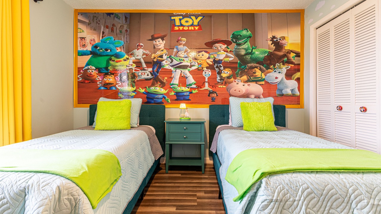 Photo of Bedroom in Lake Davenport Estates