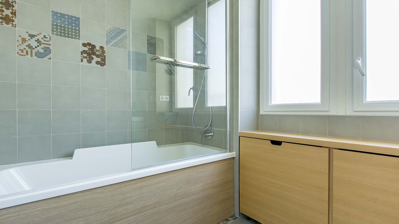 Photo of Bathroom in 11th Arrondissement