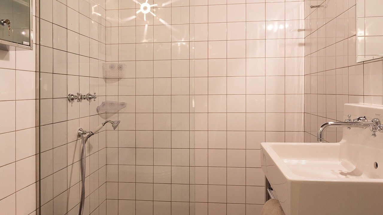 Photo of Bathroom in Saint-Victor