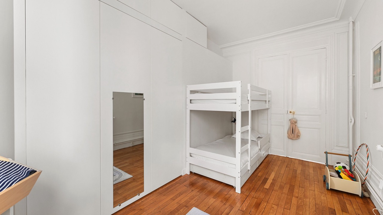 Photo of Bedroom in Grenelle