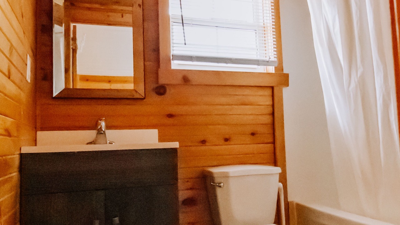 Photo of Bathroom in Wasaga Beach
