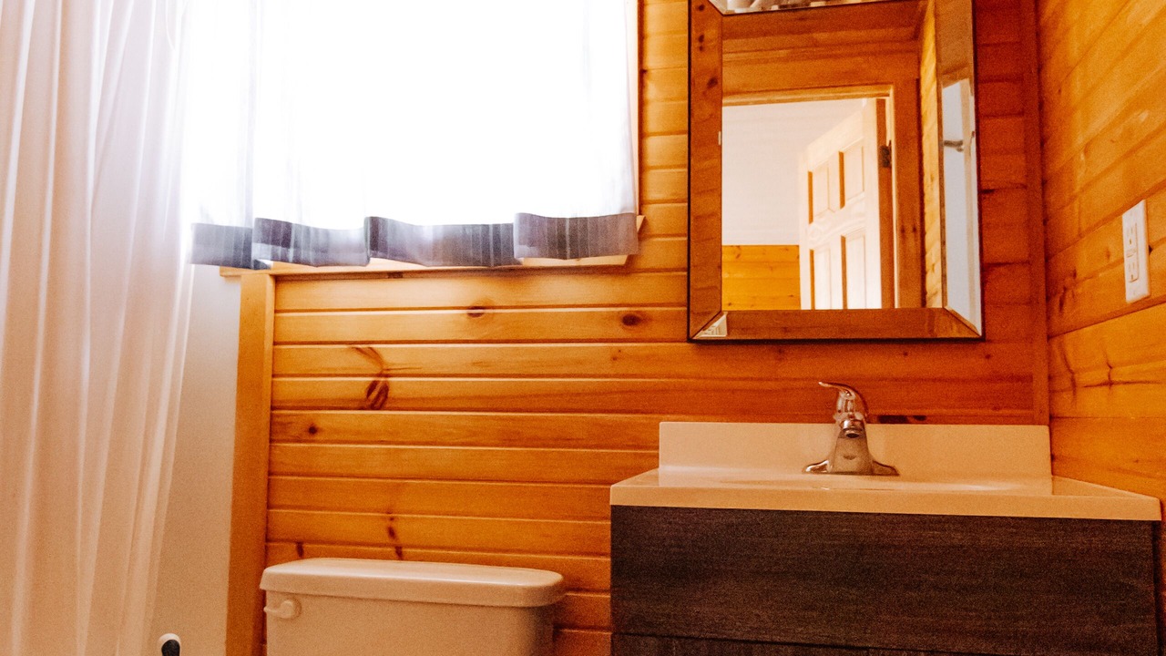 Photo of Bathroom in Wasaga Beach