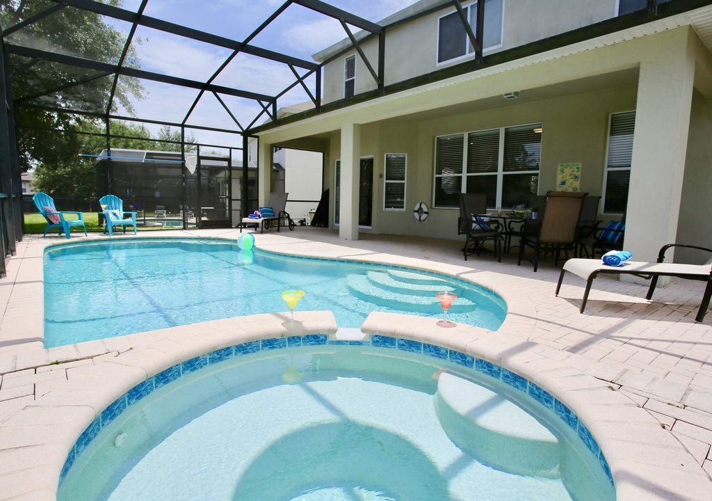 Photo of Outdoor in Windsor Hills